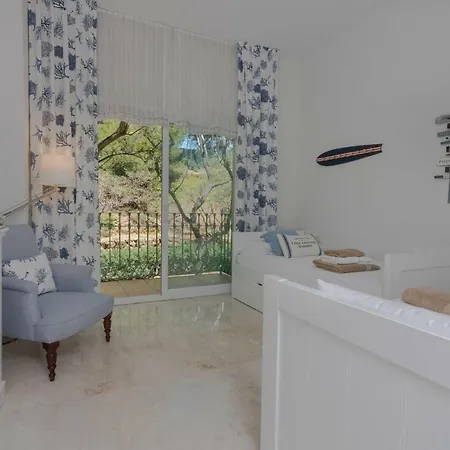 Superb Front Line Location With Heated Pool Διαμέρισμα Μαρμπέλλα